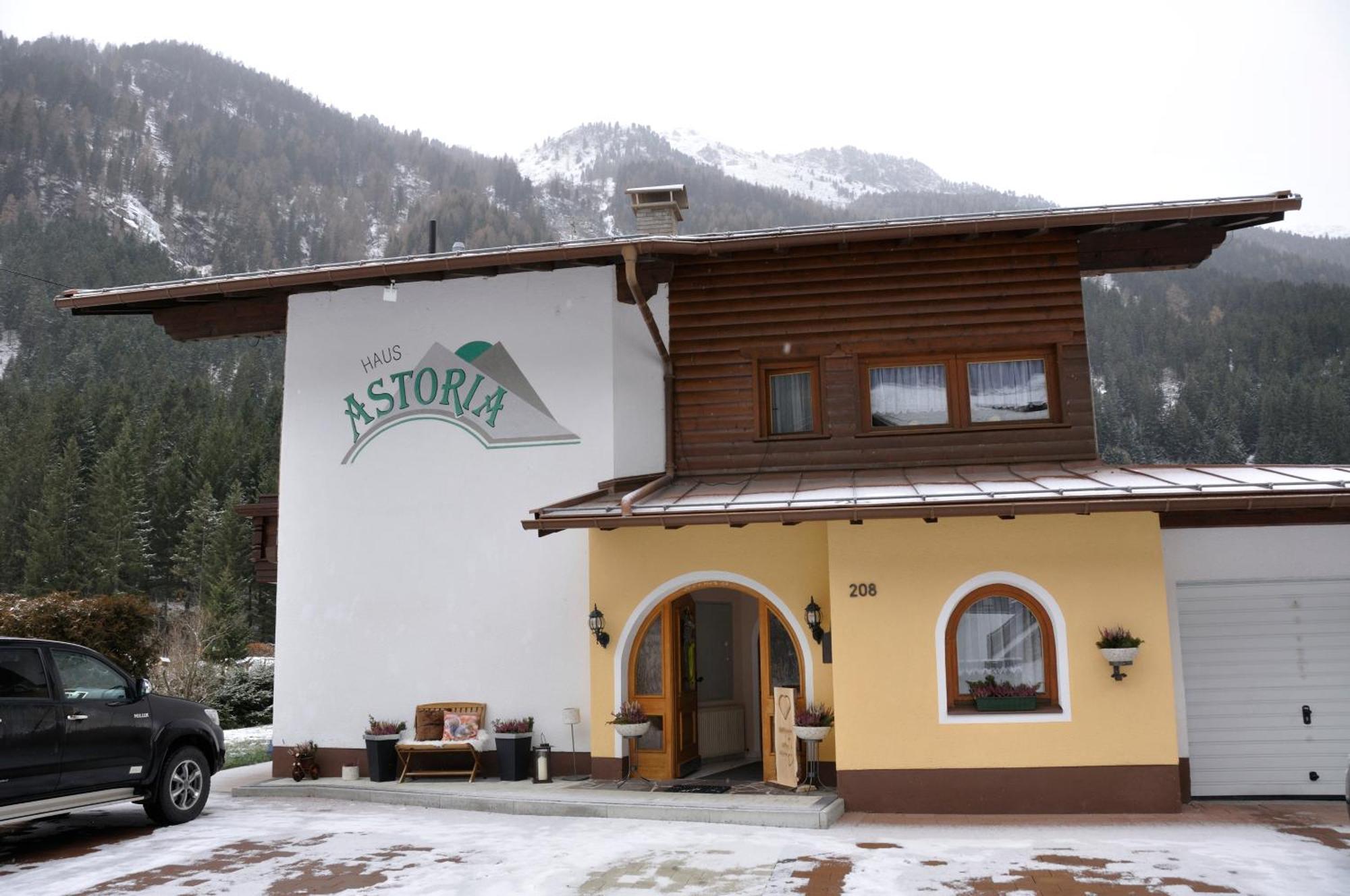 Appartement Haus Astoria à Sankt Leonhard im Pitztal Extérieur photo