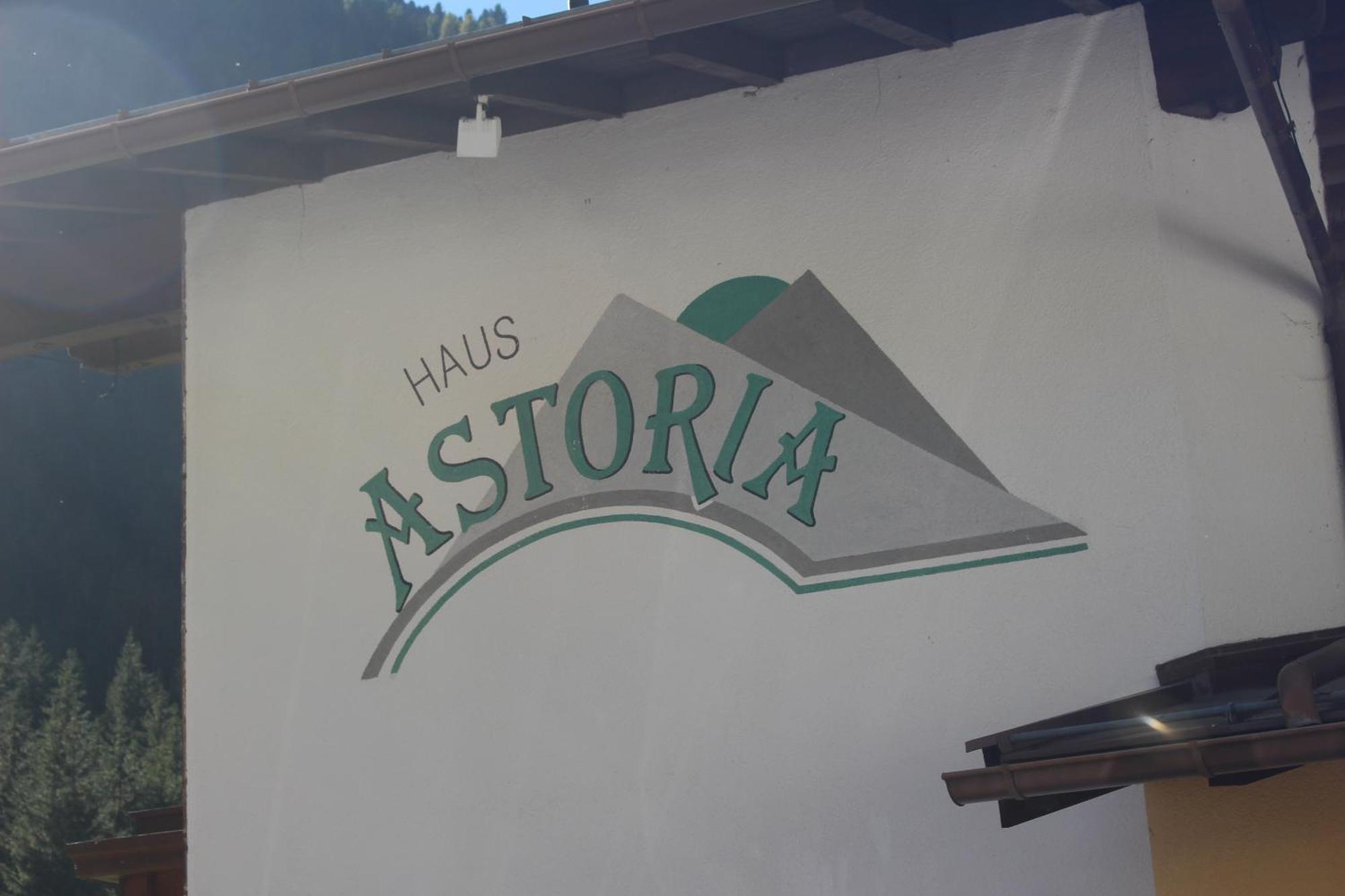 Appartement Haus Astoria à Sankt Leonhard im Pitztal Extérieur photo