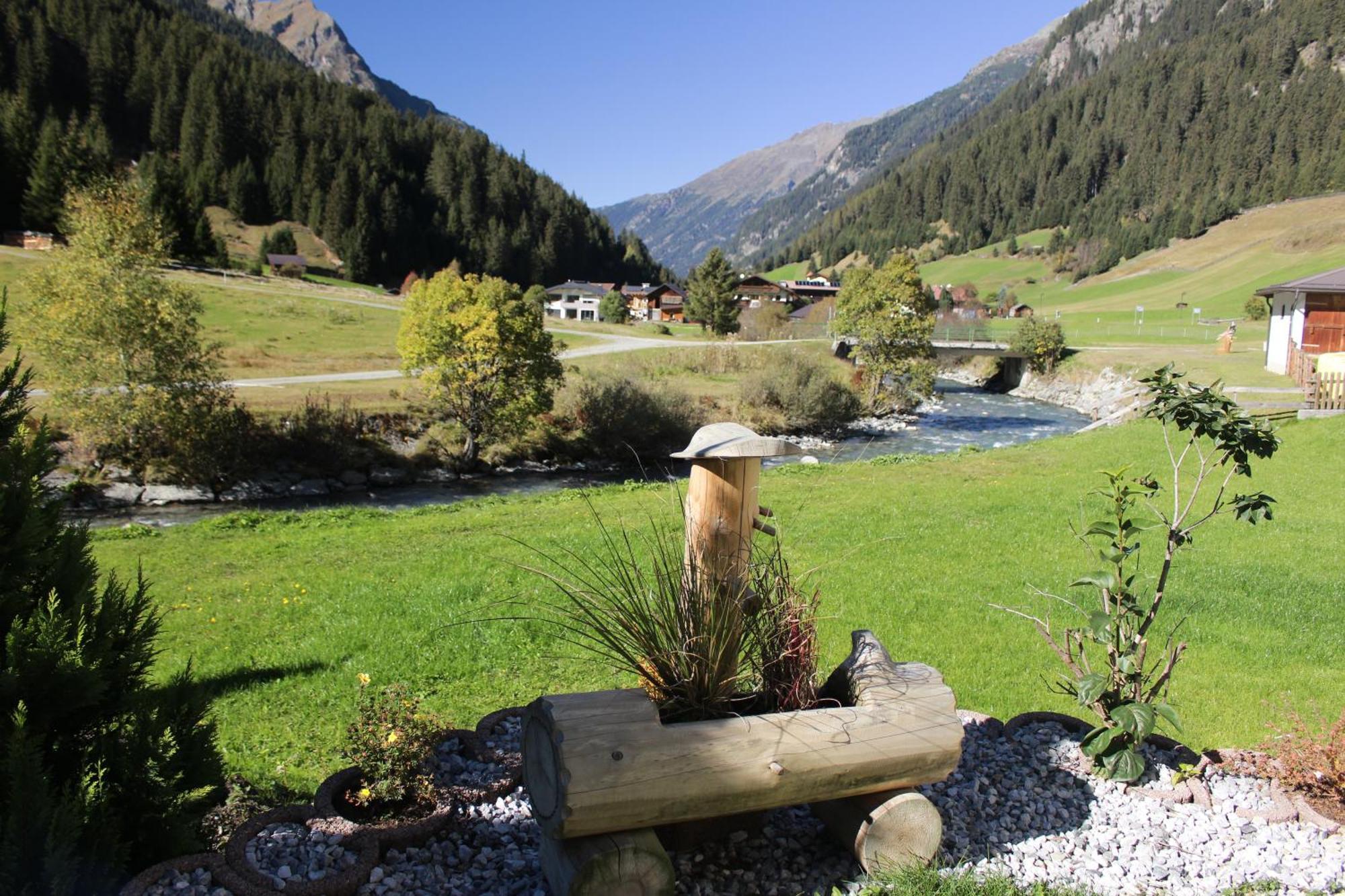 Appartement Haus Astoria à Sankt Leonhard im Pitztal Extérieur photo