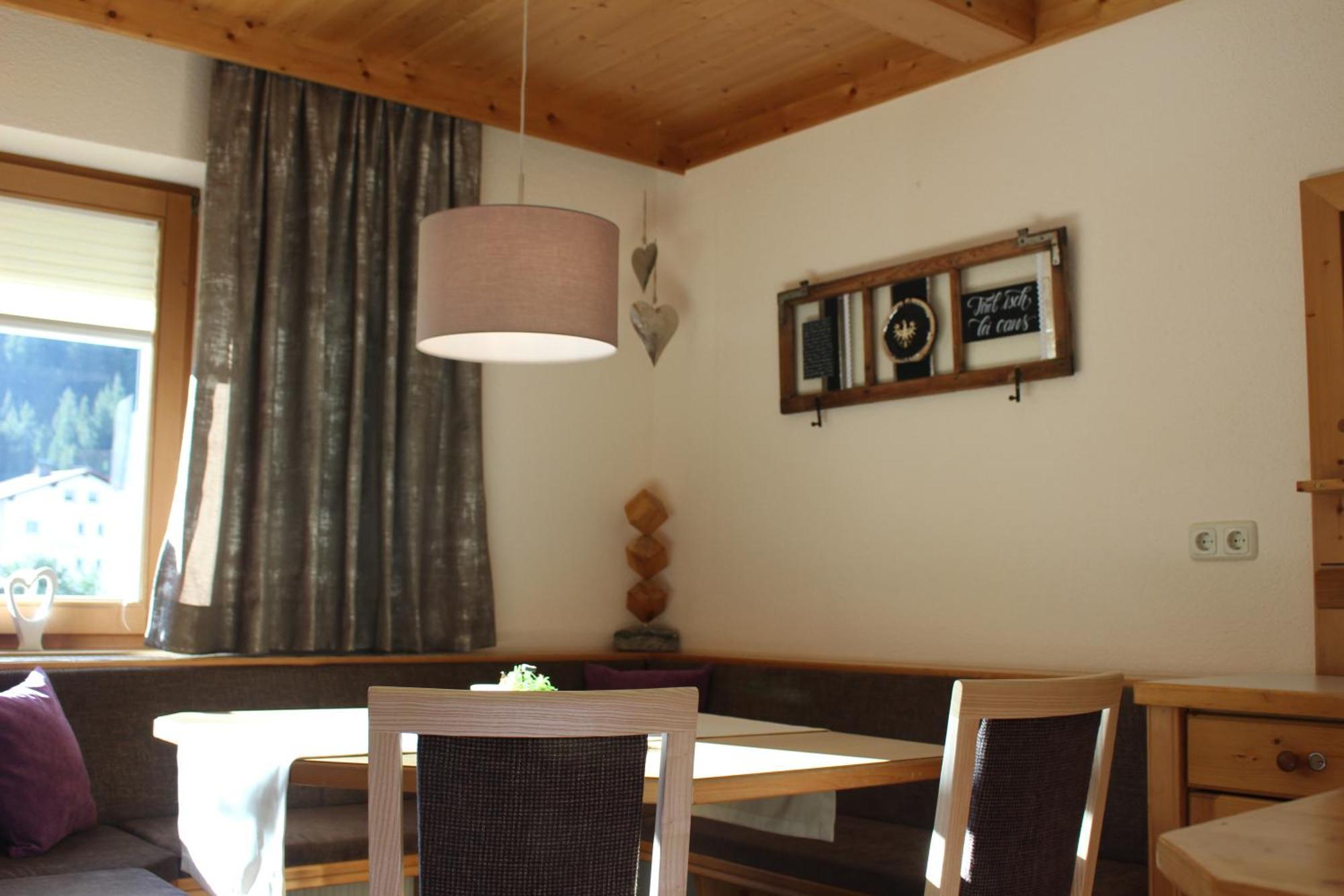 Appartement Haus Astoria à Sankt Leonhard im Pitztal Extérieur photo