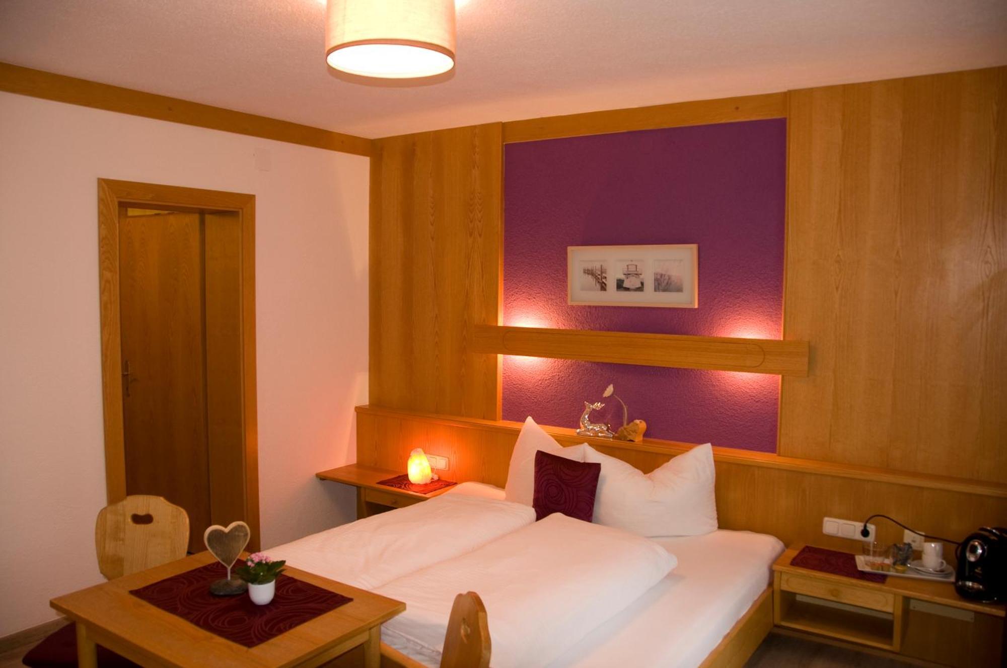 Appartement Haus Astoria à Sankt Leonhard im Pitztal Extérieur photo